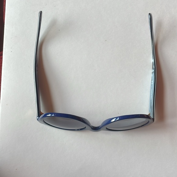 Tory Burch sunglasses - Picture 3 of 8